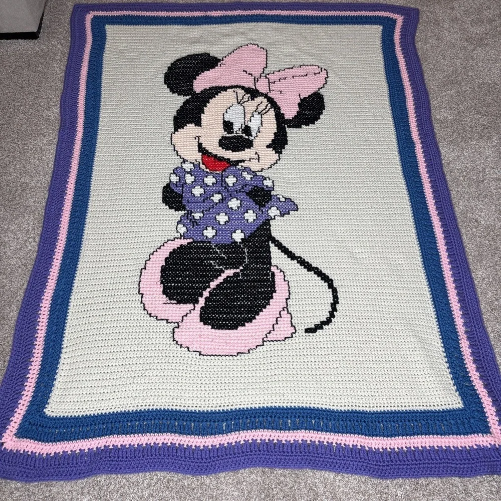 Vtg Handmade Minnie Mouse‎ Afghan Crochet Pink Bow Nursery Crib Blanket 56x40